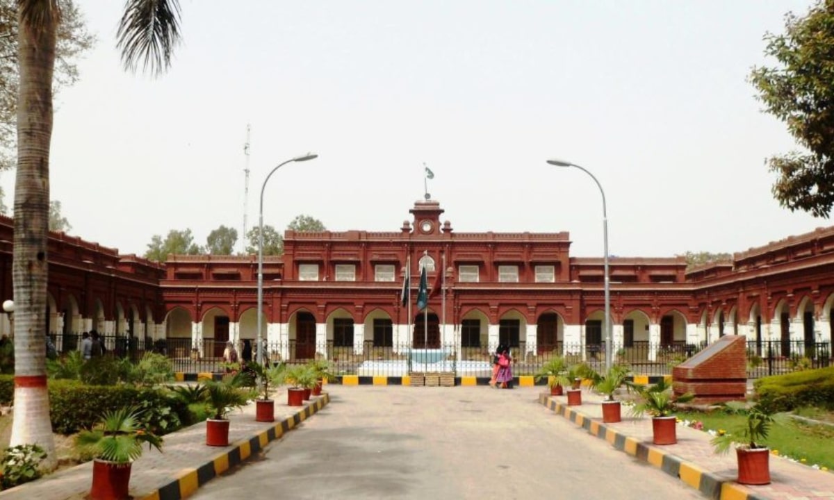 GCU Faisalabad Opens Admissions With Scholarships