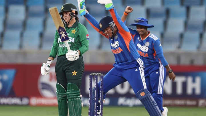 India crush Pakistan at T20 Asia Cup with record-breaking bowling display