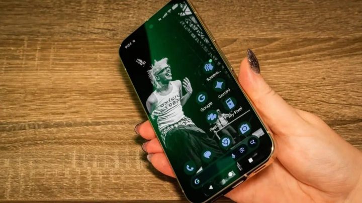 New Google Pixel Update is Locking People Out of Phones