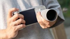 Honor’s New Phone Camera Accessory Looks Like a Giant Telescope