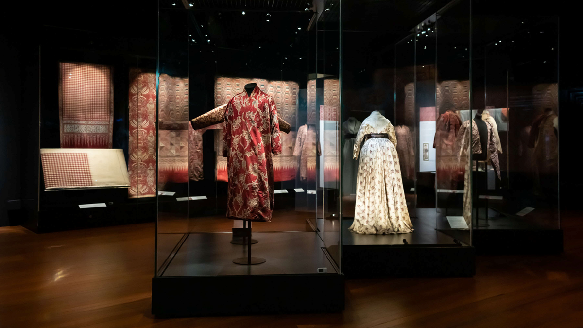Singaporean collector Peter Lee on checks, chintz and multicultural ports