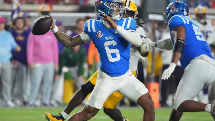No. 21 Florida counting on Swamp to help slow down No. 4 Ole Miss star QB Trinidad Chambliss