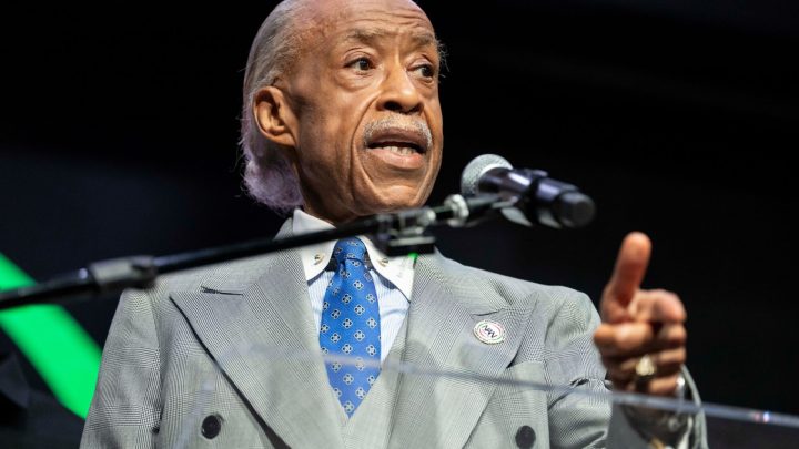 Sharpton “strongly disagrees” with the grand jury that there was no criminal wrongdoing in Wells death