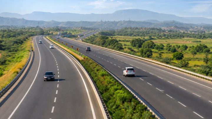 Govt Announces Deadline for Expansion of M-4 Motorway