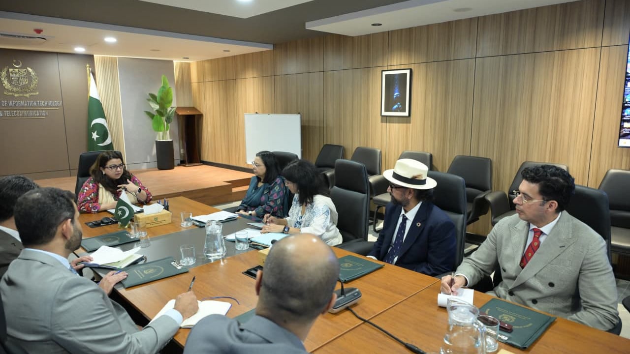 Pakistan and Gates Foundation Expand Partnership in AI and Digital Economy