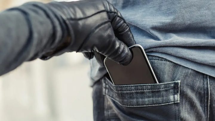 Police to Crackdown on Stolen Phones With Altered IMEI Numbers