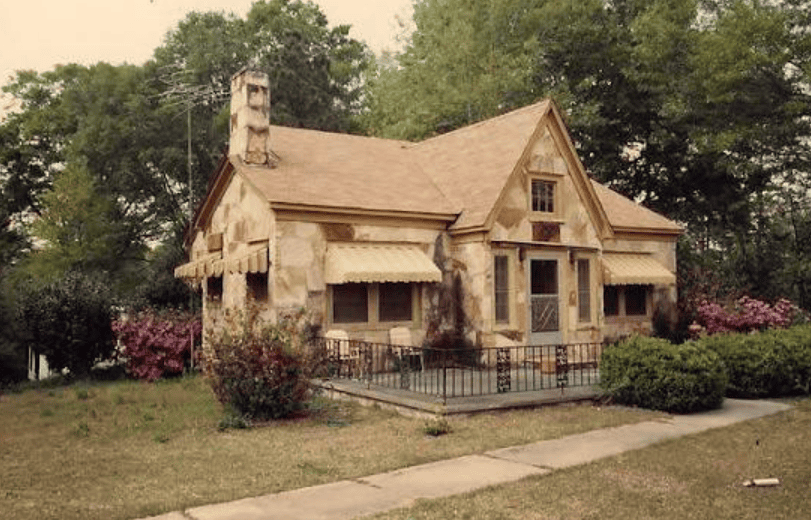 The house that stone built: The story of the Purvis Rock House 