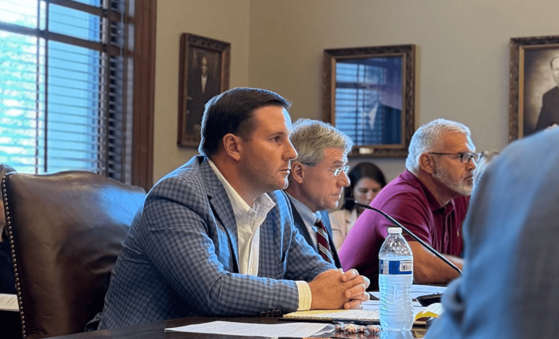 House lawmakers exploring ways to cut Mississippi property taxes, car tag fees