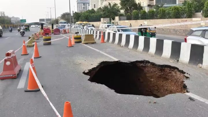 Another Sinkhole Appears on Newly-Built Road in Lahore