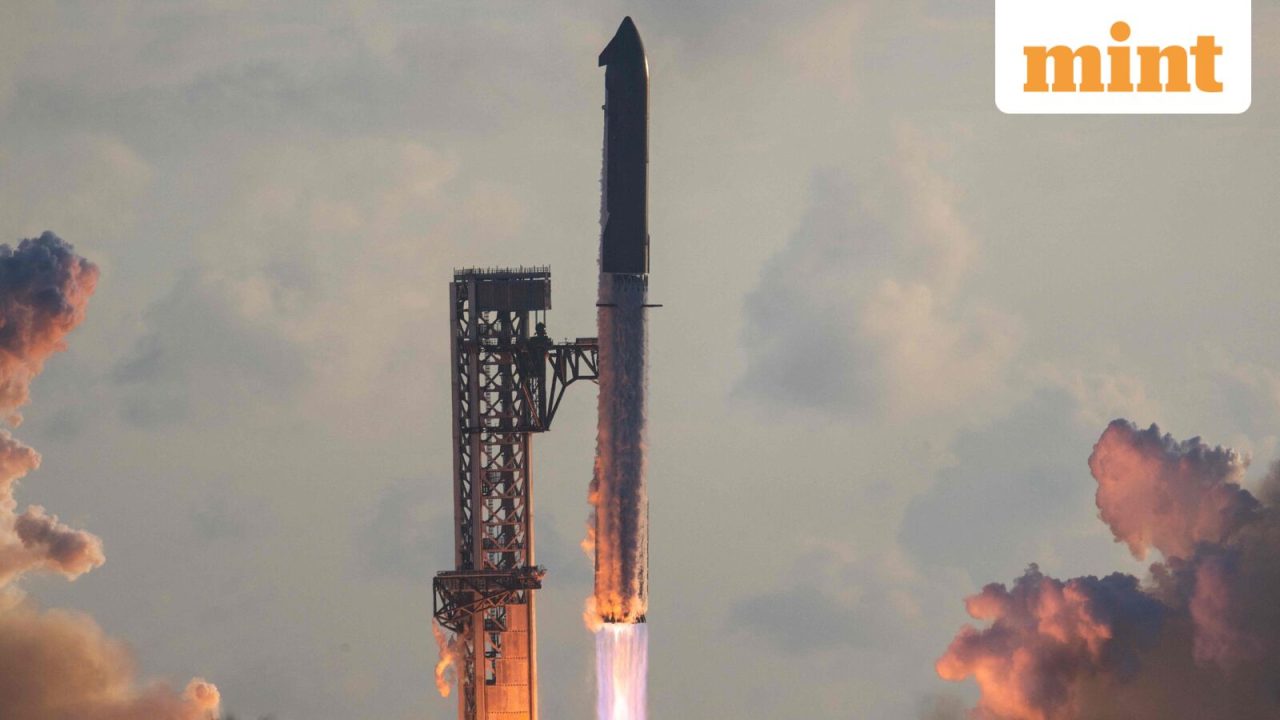 Video | SpaceX's Starship reaches orbit in historic first but flight ends early