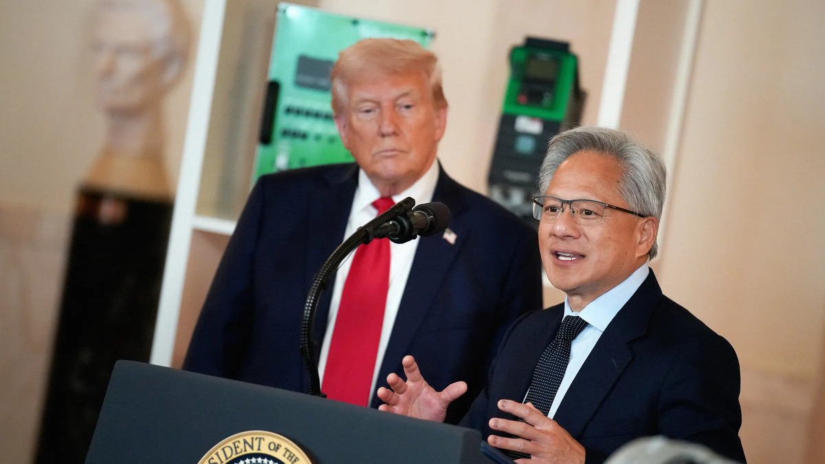 Nvidia CEO Backs Trump Against Calls to Slow AI Development