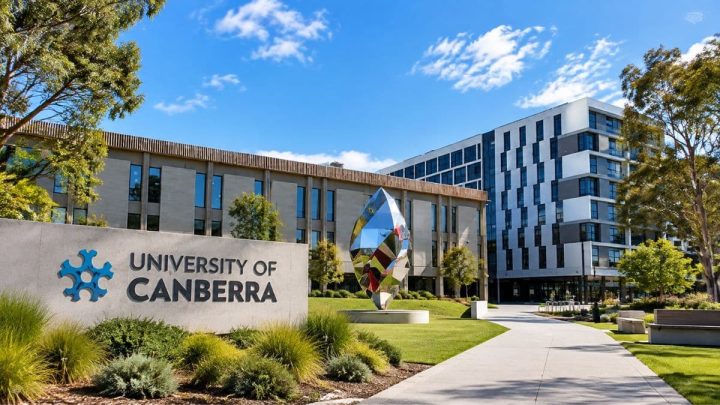 $25,000 Per Year Scholarship for Master’s and PhD in Australia for High-Achieving Pakistanis