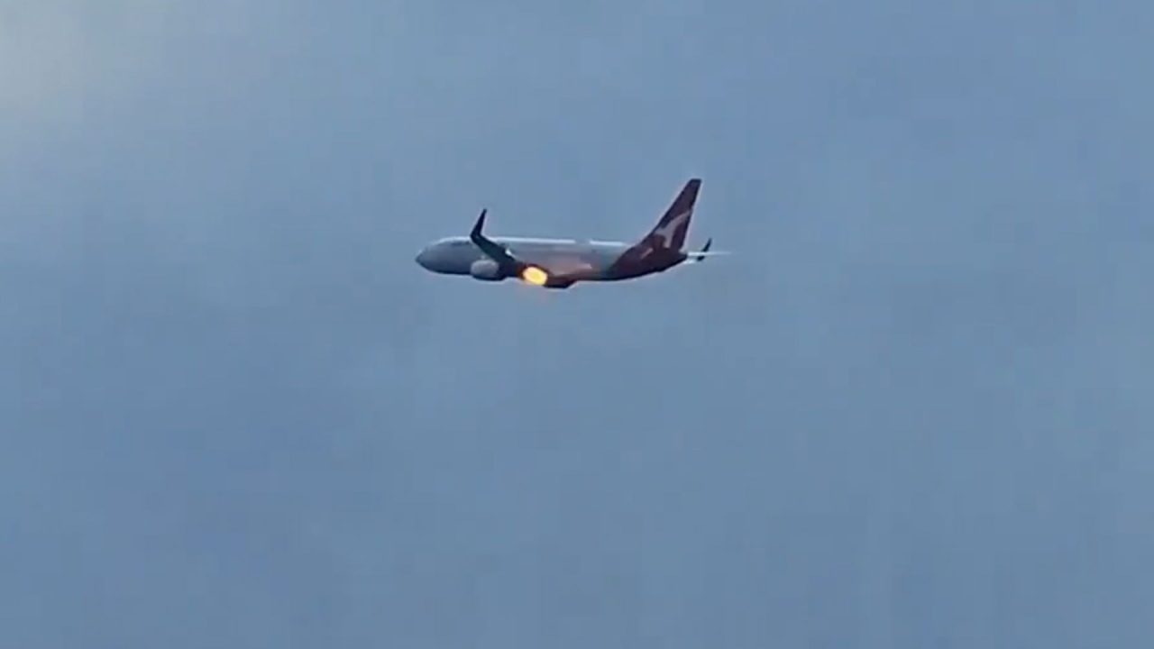 Flames burst from Qantas plane engine after New Zealand takeoff