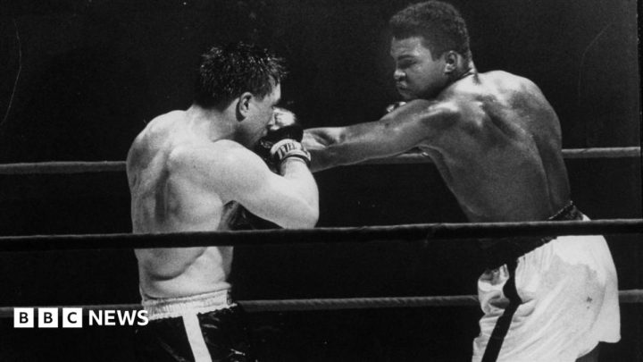 Legendary Canadian boxer George Chuvalo dies aged 89