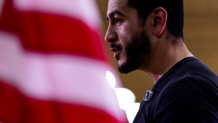 Abdul El-Sayed uses speech to talk about Muslim faith and American identity