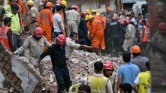 India teams search for survivors after Delhi building collapse kills six