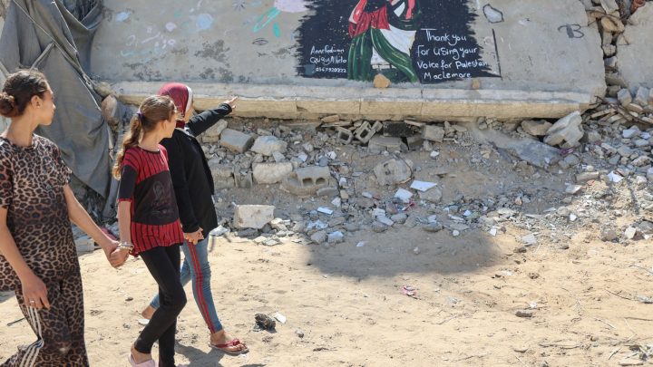 Ed Sheeran concert set to go ahead after outcry over Gaza