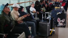 Indonesia’s main airport suspends flights due to Anak Krakatau eruption