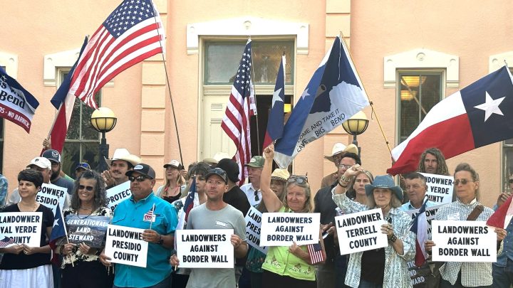 Landowners in Texas ask court to stop Trump border wall