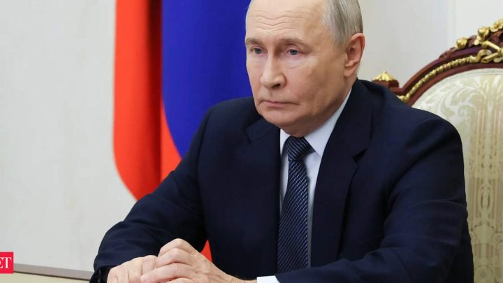 US-Russia contacts beneficial, talks begin: Putin
