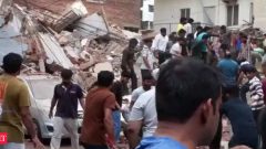 Satya Niketan building mishap: 5 dead, many trapped