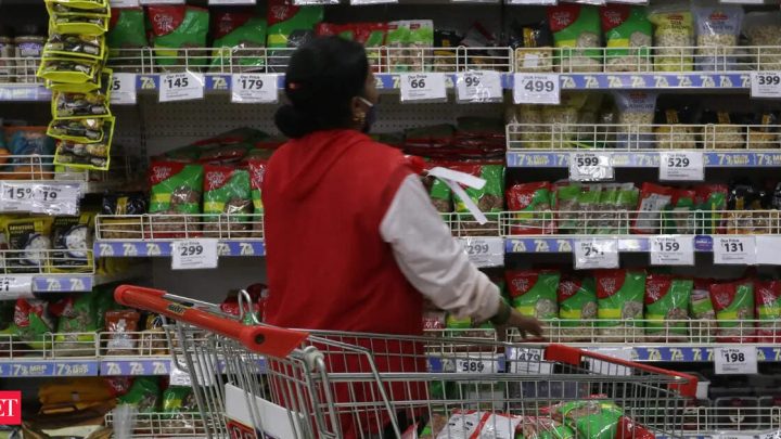 The curious case of India’s shrinking market cart