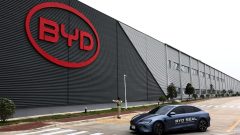 BYD Starts Mass Hiring at Major Factory