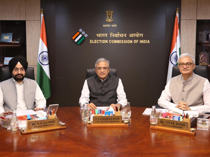 SIR में नाम कटा, तो घर जाकर दस्तावेज लेंगे अफसर: विवाद के बाद चुनाव आयोग का फैसला; अब तक 30 राज्य-UT में 13.37 करोड़ नाम कटे1:00Play video