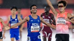 क्या गुलवीर एशियन गेम्स में मेडल की हैट्रिक लगा पाएंगे: 5000 मीटर में साबले के साथ फाइनल में उतरेंगे, आज भारत के 9 मेडल मुकाबले1:00Play video