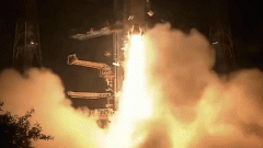 ISRO ने GSLV-रॉकेट से इमेजिंग सैटेलाइट को स्पेस में भेजा: 36 हजार km ऊपर से पाकिस्तान-चीन पर नजर रखेगा; आपदा में भी मदद करेगा1:09Play video