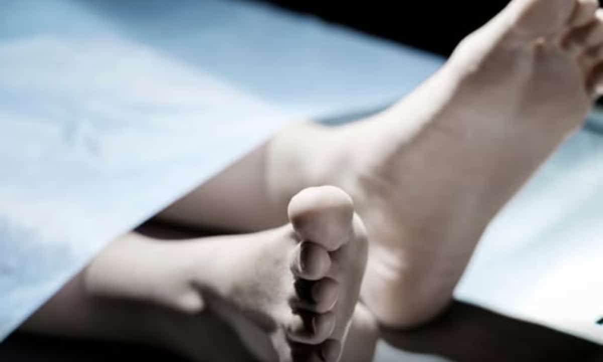 Father and Brothers Rape and Kill Teenage Girl in Lahore