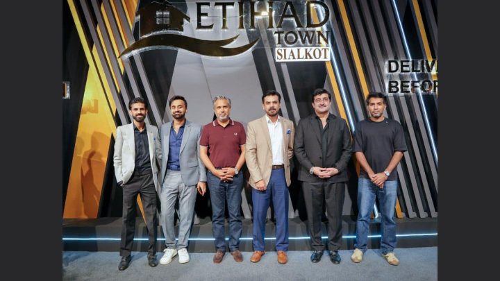 Etihad Town Sialkot Delivers Possession Ahead of Time