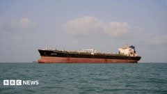 US hits 3 Iranian oil tankers after saying its warships were targeted