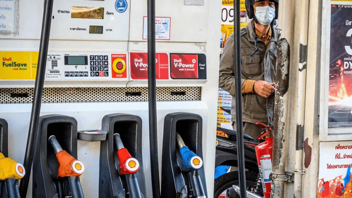 Petrol Price Jumps 8th Day in a Row