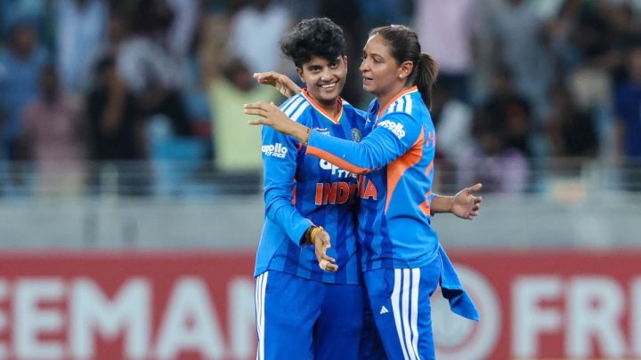 India Women apply familiar spin choke to complete routine win over listless Pakistan