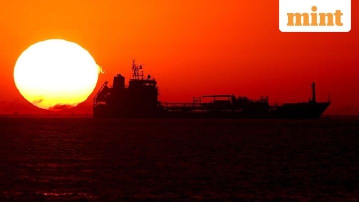 Bond traders are paying too much attention to the oil price