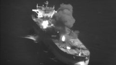 US says it hit three Iranian oil tankers after attacks on warships