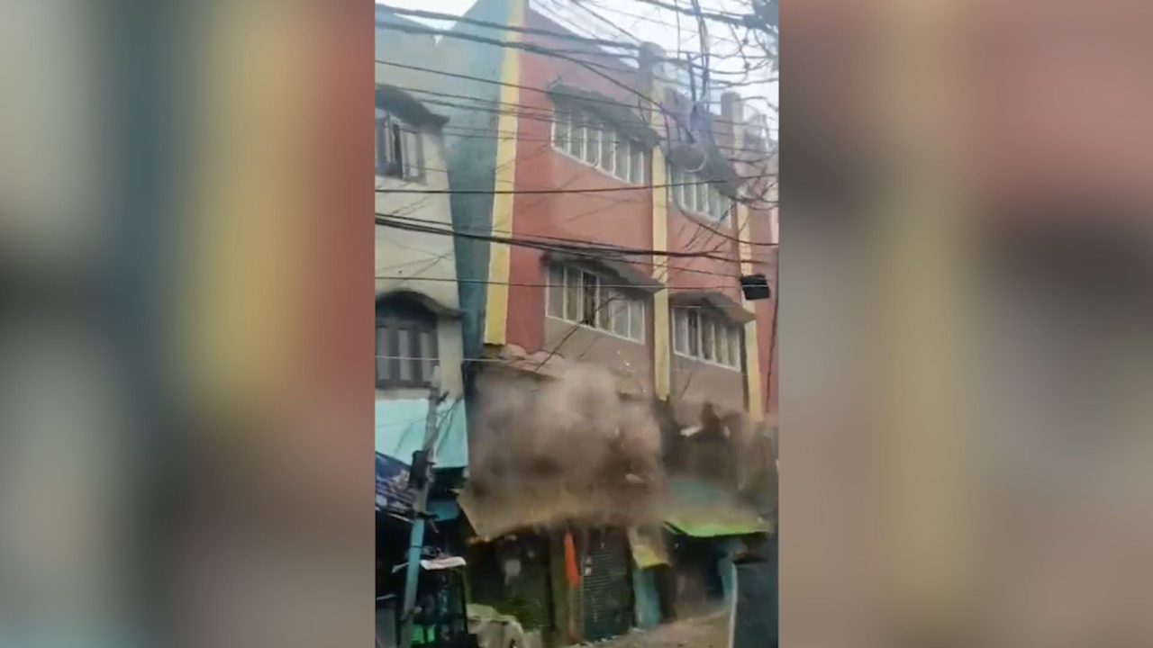 Building collapses after heavy rain in northern India