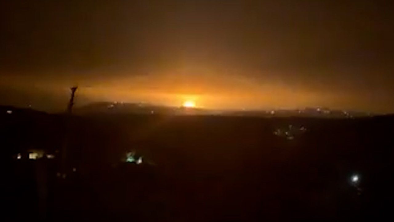 Video: Israeli air strikes kill at least 10 in southern Lebanon