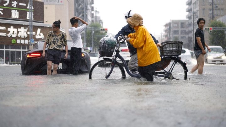 Record-breaking rain disrupts daily life in Nagoya, Japan