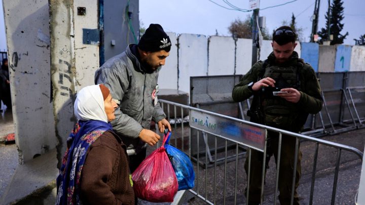 Palestinians use radio to navigate Israeli occupation and pogroms