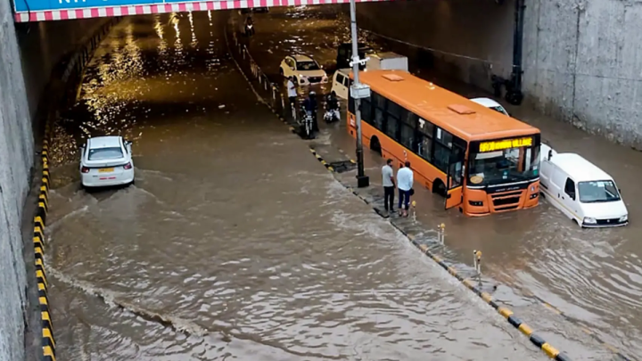 Heavy rain disrupts North India; Delhi-NCR hit