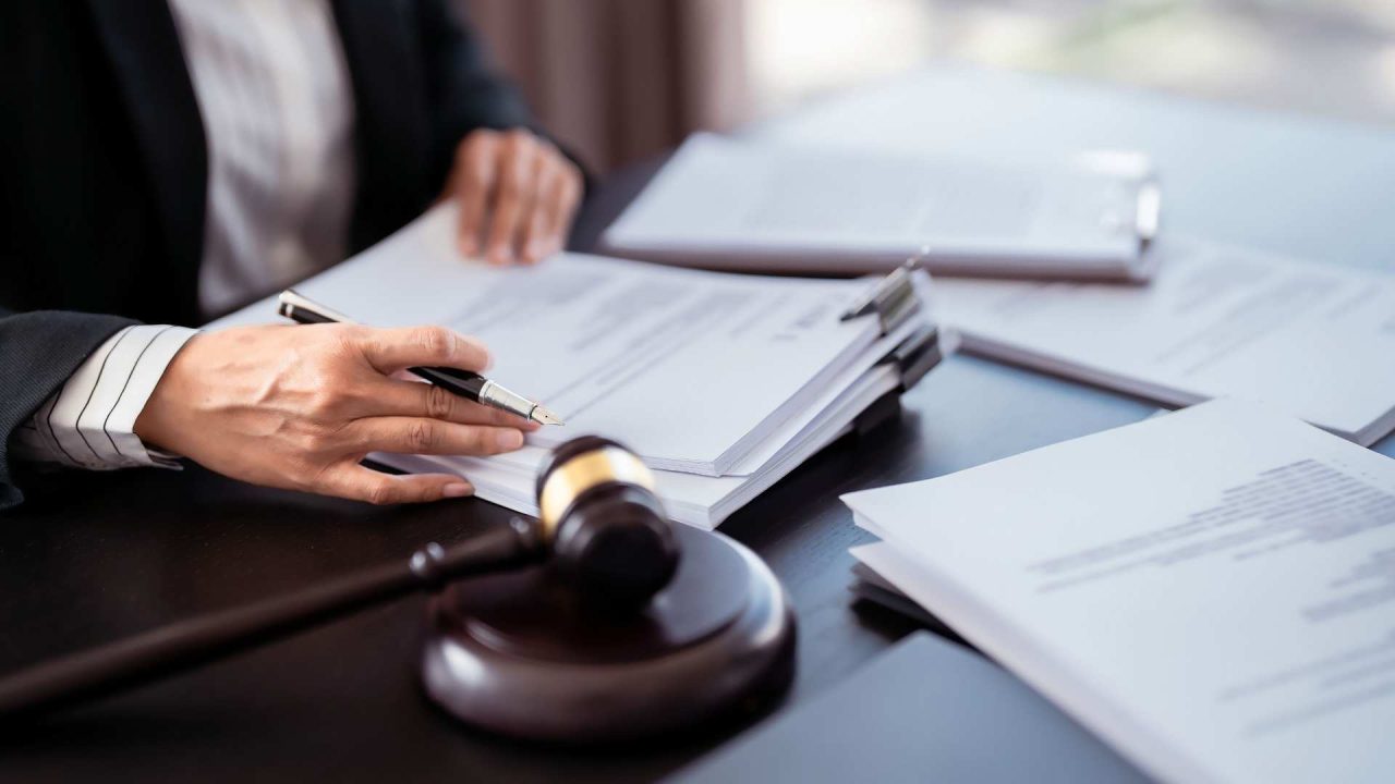 Subscribers Sue OpenAI, Anthropic, Google and xAI Over AI Slowdown