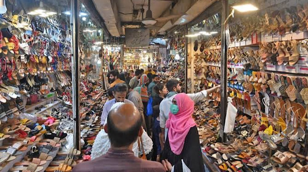 New Market Timings: Shops Close at 9 PM, Restaurants At 11 PM