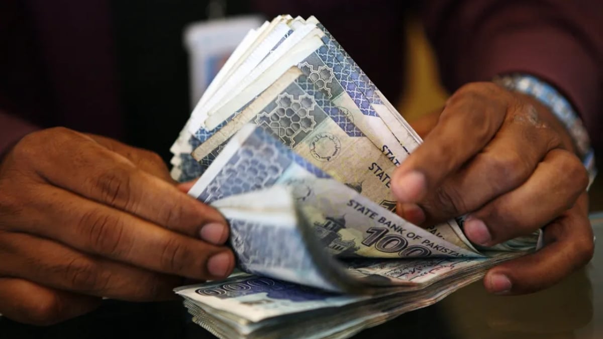 Govt Announces Monthly Allowance for MPhil-Equivalent Staff