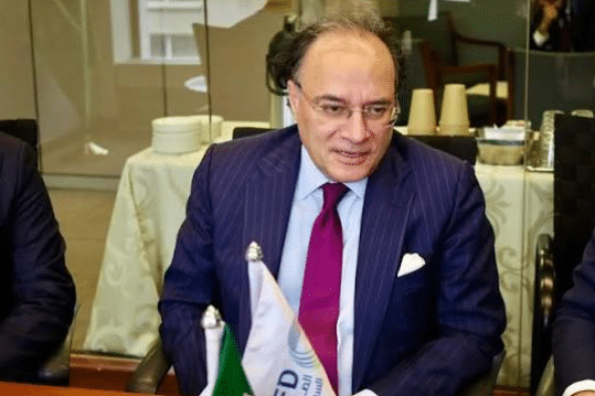 Finance Minister Discusses Pakistan’s Investment Plans in London
