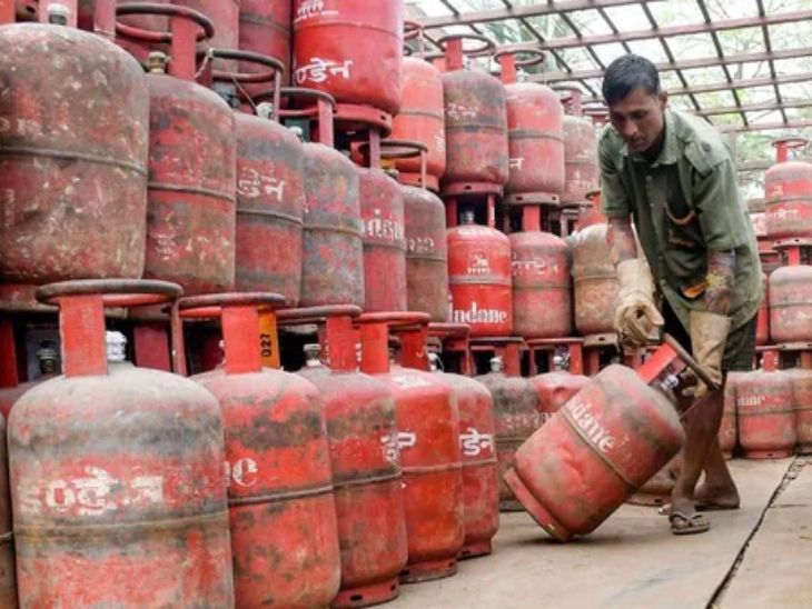 e-KYC नहीं तो LPG सिलेंडर पर सब्सिडी नहीं मिलेगी: नया नियम 1 अक्टूबर से; घर बैठे मोबाइल एप से e-KYC करें0:56Play video