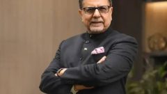 जी ग्रुप के फाउंडर सुभाष चंद्रा पर FIR: फर्जी नेटवर्थ दिखाकर ₹1,322 करोड़ लोन लेने का आरोप, LIC ने CBI से शिकायत की1:00Play video