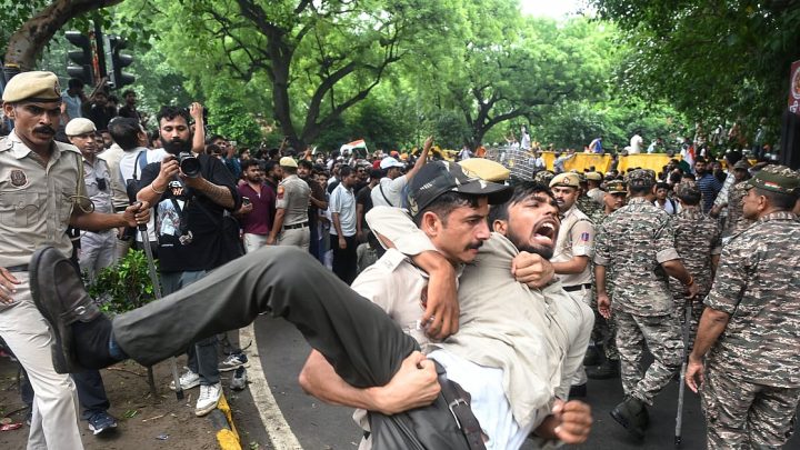 'Very distressing to observe': SC judge on Delhi Police crackdown at Jantar Mantar protest
