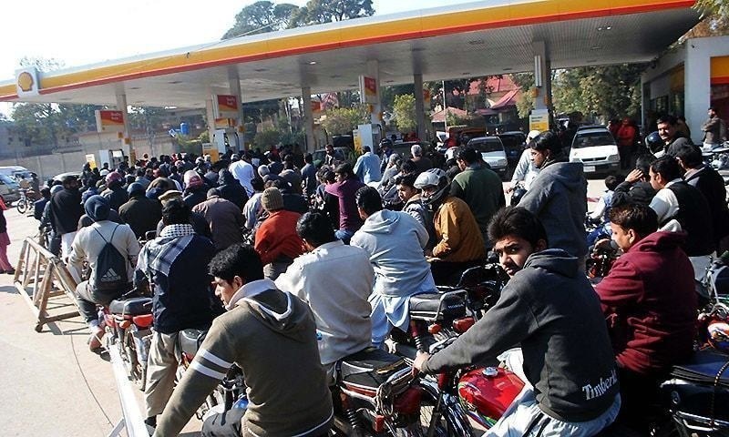 Govt Approves Rs. 75 Billion to Sell Cheap Petrol